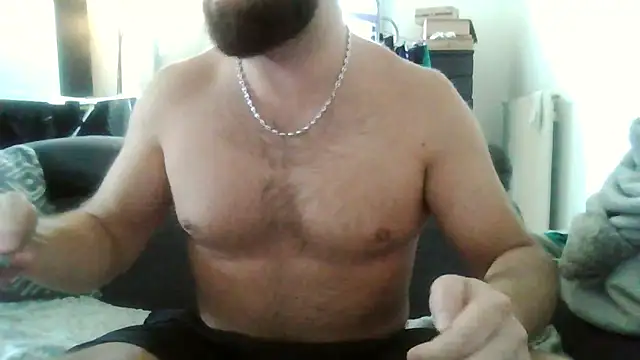 Snapshot of Zer_oki chatting on 10/10/25, 09:08 Zer oki online show from 10/10/25, 09:08