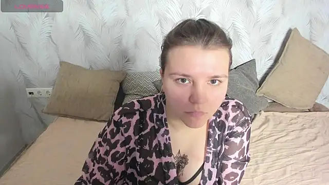 Snapshot of Jenny_Jimmy chatting on 03/22/25, 08:08 Jenny Jimmy online show from 03/22/25, 08:08