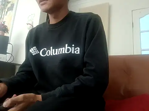 Snapshot of ChaseMl chatting on 09/24/25, 01:14 ChaseMl online show from 09/24/25, 01:14