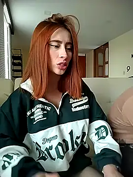 Snapshot of chloe_rockss_ chatting on 03/17/25, 06:21 chloe rockss online show from 03/17/25, 06:21