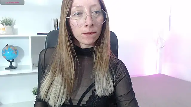 Carlin Diaz online show from 02/10/25, 01:46