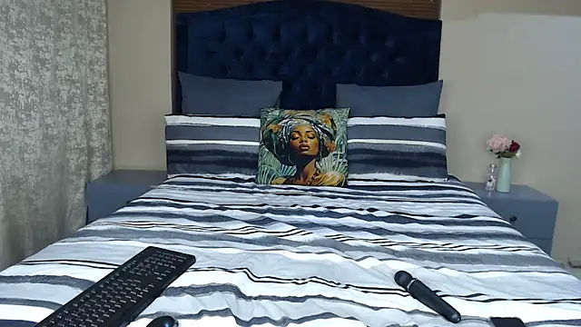 NikkyDangerr online show from 10/10/25, 09:58