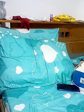 Snapshot of Nathaly-777 chatting on 10/15/25, 05:46 Nathaly-777 online show from 10/15/25, 05:46