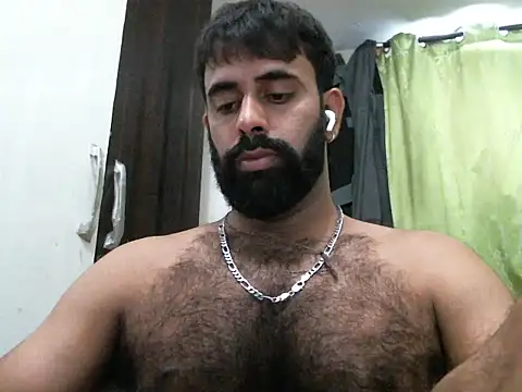 Snapshot of indianhairybull chatting on 09/23/25, 04:48 indianhairybull online show from 09/23/25, 04:48