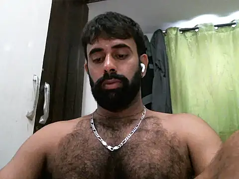 Snapshot of indianhairybull chatting on 10/01/25, 05:35 indianhairybull online show from 10/01/25, 05:35