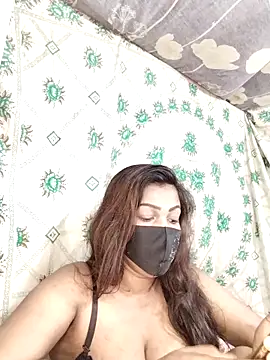 Snapshot of monekhan123 chatting on 02/16/25, 08:22 monekhan123 online show from 02/16/25, 08:22