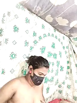 Snapshot of monekhan123 chatting on 02/19/25, 08:31 monekhan123 online show from 02/19/25, 08:31