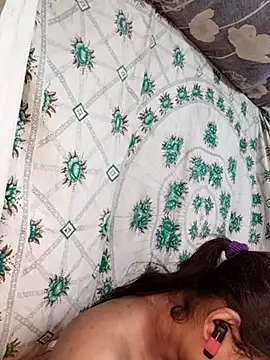 Snapshot of monekhan123 chatting on 02/21/25, 06:26 monekhan123 online show from 02/21/25, 06:26