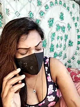 Snapshot of monekhan123 chatting on 03/14/25, 04:09 monekhan123 online show from 03/14/25, 04:09