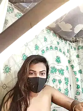 Snapshot of monekhan123 chatting on 03/22/25, 07:53 monekhan123 online show from 03/22/25, 07:53