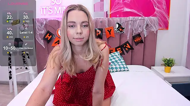 TessaAdorable online show from 11/02/25, 01:41