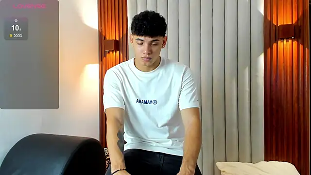 Justin mack online show from 11/11/25, 11:54