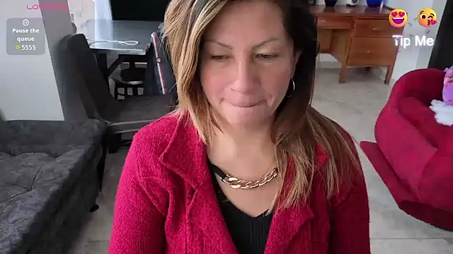 xxsexycutexxx online show from 10/20/25, 11:21