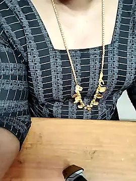 Tamil Radha online show from 10/14/25, 12:33