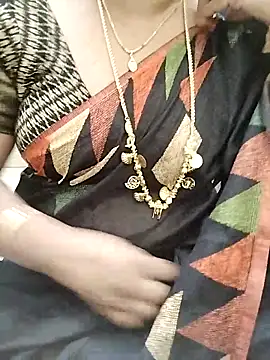 Tamil Radha online show from 10/14/25, 02:29