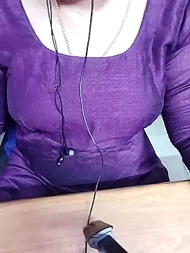 Tamil Radha online show from 10/25/25, 01:35