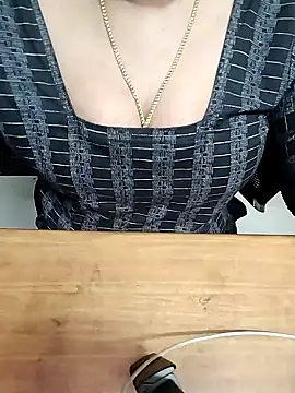 Tamil Radha online show from 11/21/25, 01:15