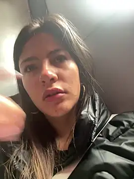 Snapshot of Andrea18_blonde chatting on 10/07/25, 12:46 Andrea18 blonde online show from 10/07/25, 12:46