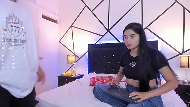 Liiam smith  online show from 03/21/25, 09:45