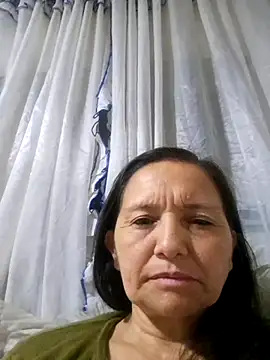 Alexaamoon  online show from 10/17/25, 10:51