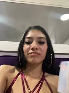 Snapshot of TayylorSexx chatting on 02/05/25, 07:39 TayylorSexx online show from 02/05/25, 07:39