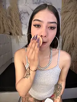 Snapshot of TayylorSexx chatting on 09/15/25, 10:43 TayylorSexx online show from 09/15/25, 10:43