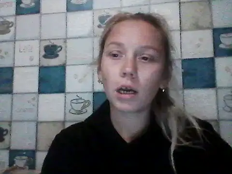 Anna wey online show from 09/29/25, 06:13