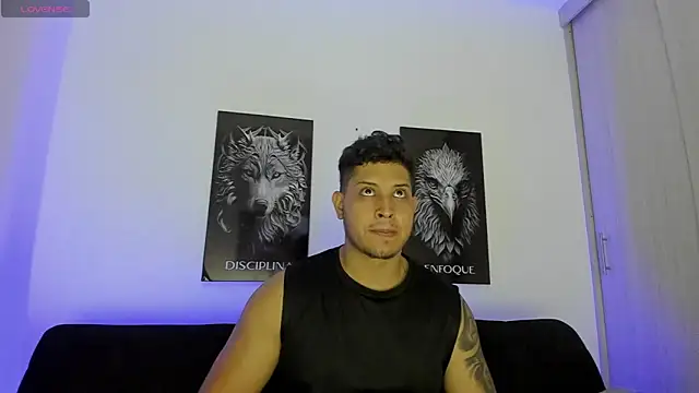 JohanSmith online show from 10/31/25, 12:22