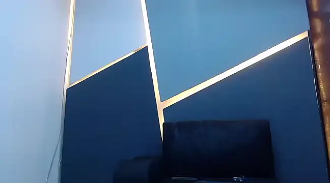 Snapshot of HotDirty_Couple chatting on 02/14/25, 03:54 HotDirty Couple online show from 02/14/25, 03:54