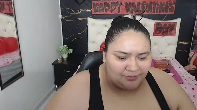 Snapshot of Aaliyah11 chatting on 02/15/25, 02:47 Aaliyah11 online show from 02/15/25, 02:47