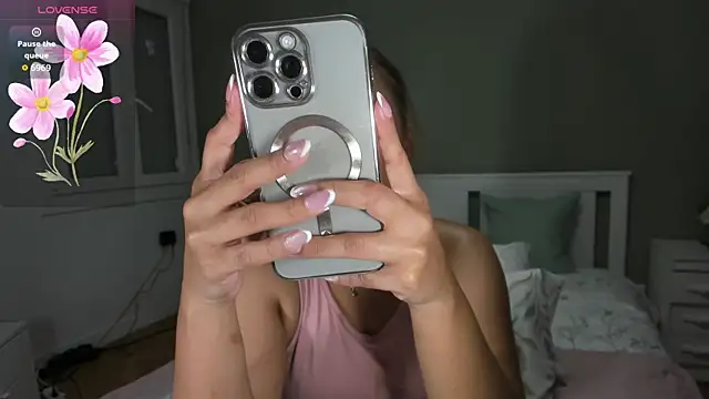 Izadi 7 online show from 10/06/25, 10:29