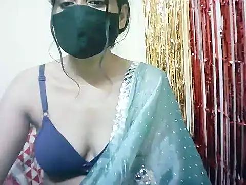 Snapshot of Rubi-Ji chatting on 02/28/25, 10:28 Rubi-Ji online show from 02/28/25, 10:28
