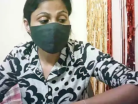 Snapshot of Rubi-Ji chatting on 03/21/25, 05:32 Rubi-Ji online show from 03/21/25, 05:32