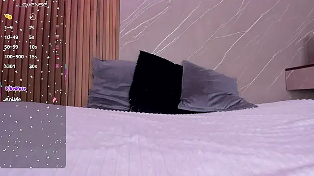 ariana jhonson1 online show from 10/25/25, 12:13