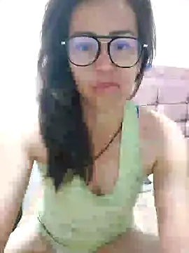 Snapshot of AAMM234 chatting on 02/07/25, 09:26 AAMM234 online show from 02/07/25, 09:26