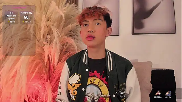 Snapshot of Allen_Starck chatting on 11/09/25, 03:27 Allen Starck online show from 11/09/25, 03:27