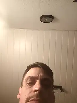 Snapshot of leinadanal chatting on 02/12/25, 12:05 leinadanal online show from 02/12/25, 12:05