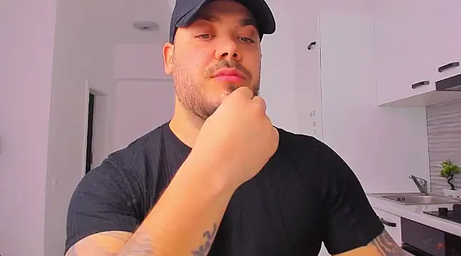 Snapshot of ZackMasterss chatting on 02/12/25, 01:30 ZackMasterss online show from 02/12/25, 01:30