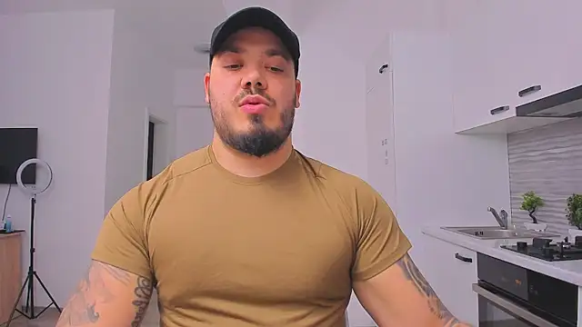 Snapshot of ZackMasterss chatting on 02/23/25, 10:31 ZackMasterss online show from 02/23/25, 10:31