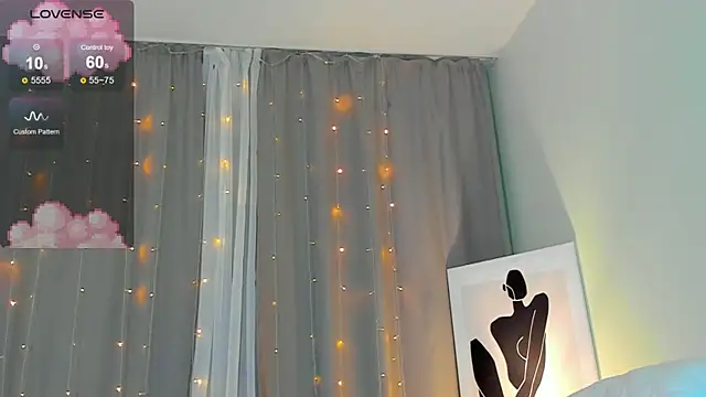 Mia Luw online show from 03/19/25, 04:02