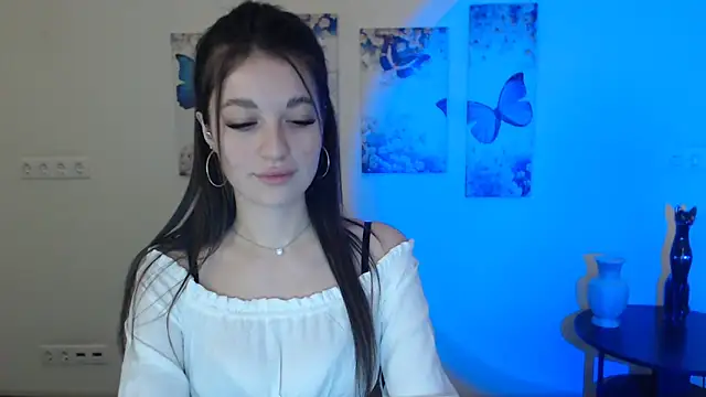 Snapshot of Eva_Eldis chatting on 02/15/25, 04:12 Eva Eldis online show from 02/15/25, 04:12