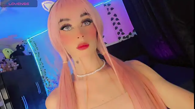 Irina milkmaid online show from 11/25/25, 03:17