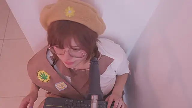 Snapshot of Neekito_ chatting on 11/11/25, 07:58 Neekito online show from 11/11/25, 07:58