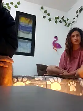 jeans and emma online show from 09/29/25, 12:27