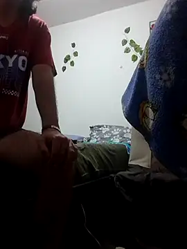 jeans and emma online show from 11/06/25, 01:39