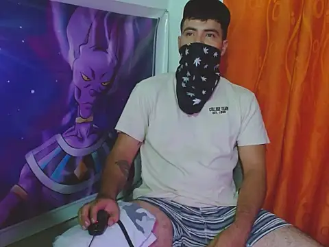 Snapshot of Antoni7_0 chatting on 10/22/25, 05:08 Antoni7 0 online show from 10/22/25, 05:08