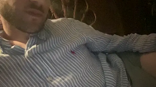 Snapshot of LeoLovelyDick chatting on 09/16/25, 09:38 LeoLovelyDick online show from 09/16/25, 09:38