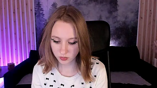 Snapshot of DariaTate chatting on 02/18/25, 06:04 DariaTate online show from 02/18/25, 06:04