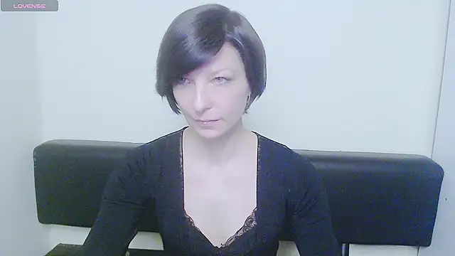 Snapshot of _AngeliaFlow_ chatting on 02/07/25, 08:01 AngeliaFlow online show from 02/07/25, 08:01