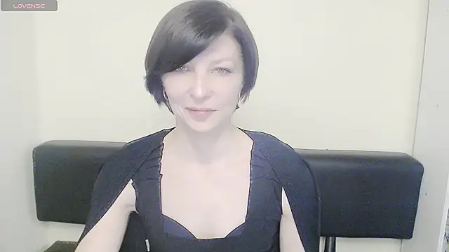 Snapshot of _AngeliaFlow_ chatting on 02/12/25, 11:29 AngeliaFlow online show from 02/12/25, 11:29